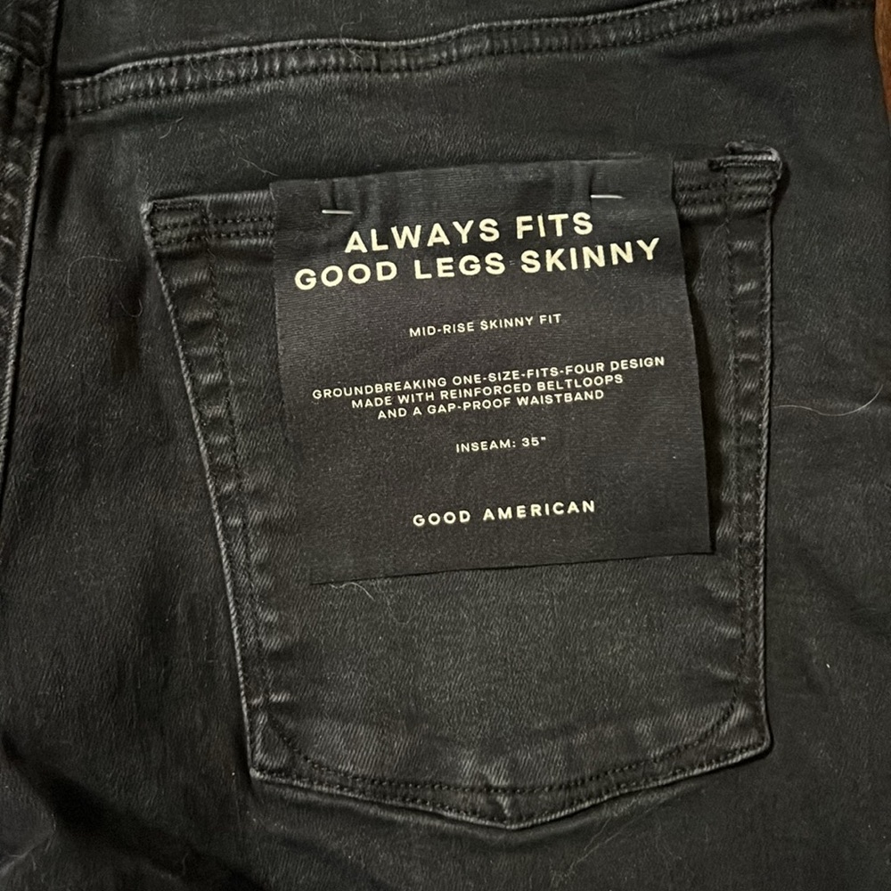 GOOD AMERICAN - ALWAYS FITS GOOD LEGS SKINNY JEANS - Picture 13 of 13